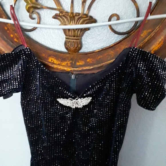 Dress 💗 - Picture 2 of 5